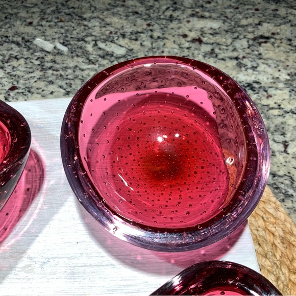 1950’S BULLICANTE CONTROLLED BUBBLE CRANBERRY MURANO GLASS BOWL. [SET OF 4] - Picture 4 of 9